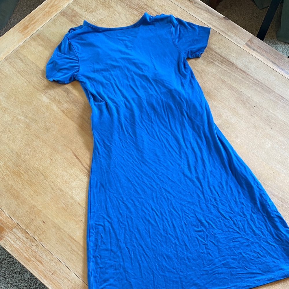 KINDRED BRAVELY Royal blue wrap-style short sleeve nursing dress sz M - Picture 3 of 4
